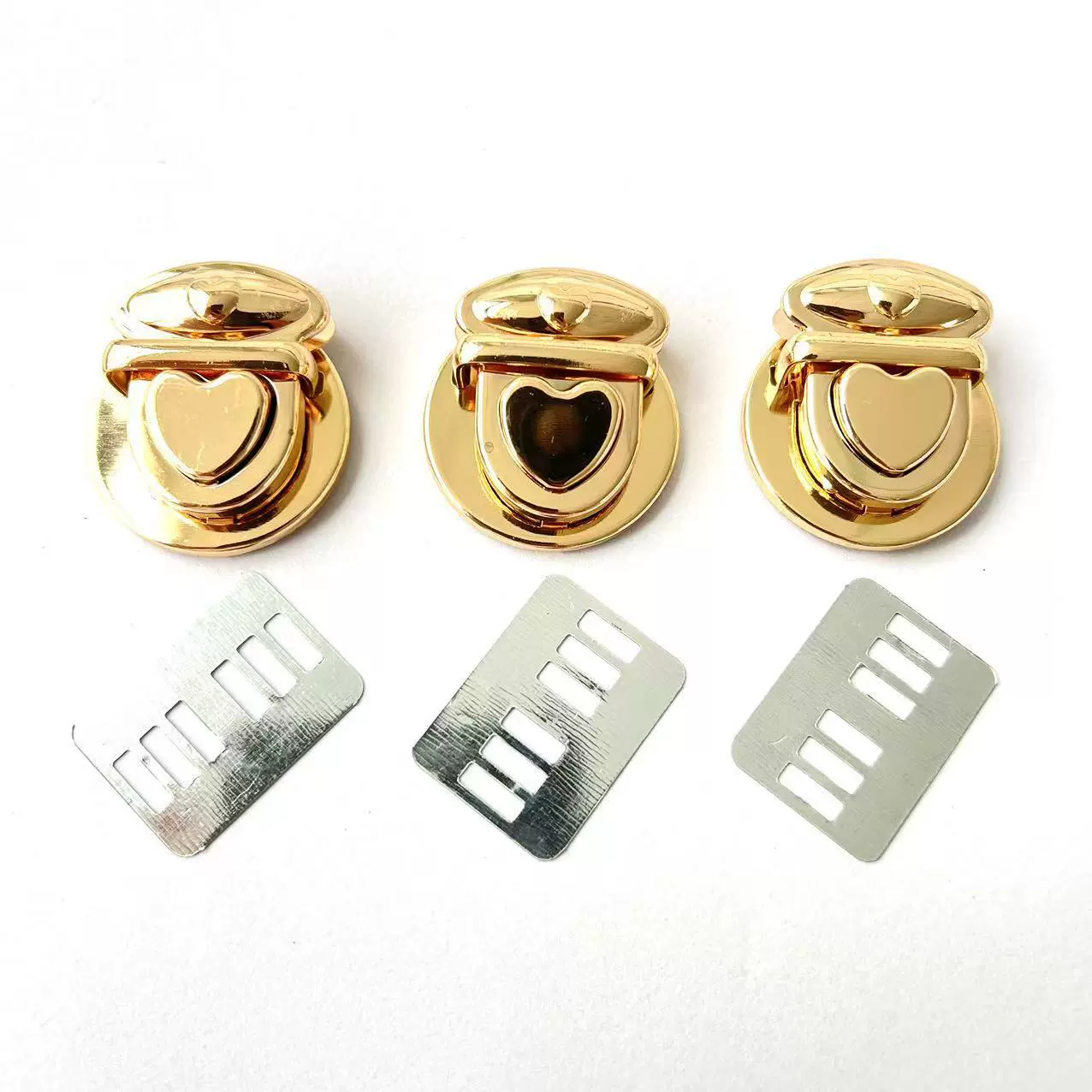 心形鸭嘴锁 爱心铁皮包锁 手工编织包锁扣 箱包手袋五金配件