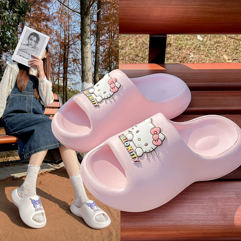 Летние новые тапочки женские мультфильмы милые снаружи носить мягкие подошвы для комфорта в домашней ванной нескользящие сандалии