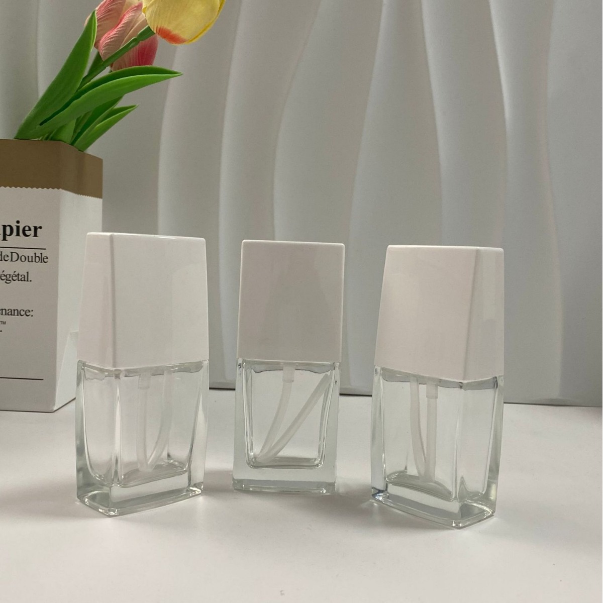 40ML粉底液扁四方瓶乳液精油玻璃瓶高端化妆品包材可喷色印LOGO