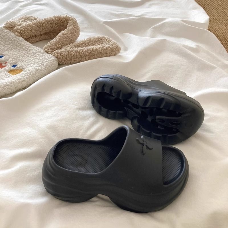 8cm Hot-Selling High-Heeled Slippers, Slippers, Outdoor Sports Wear, Fashionable and Versatile High-Heeled Shoes to Increase Height and Height