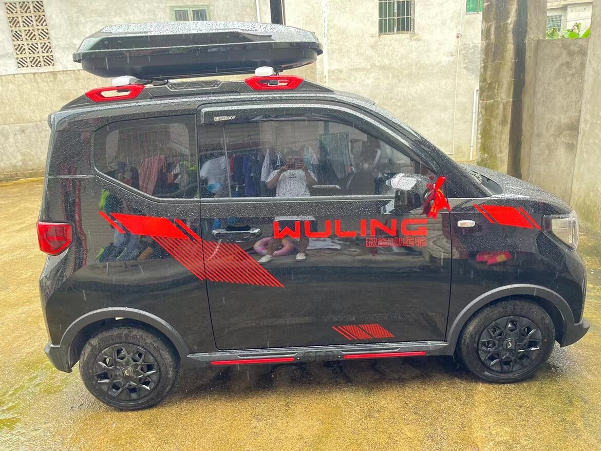 Suitable for Wuling Hongguang mini roof luggage box, third-generation macaron luggage rack, small SUV roof luggage box