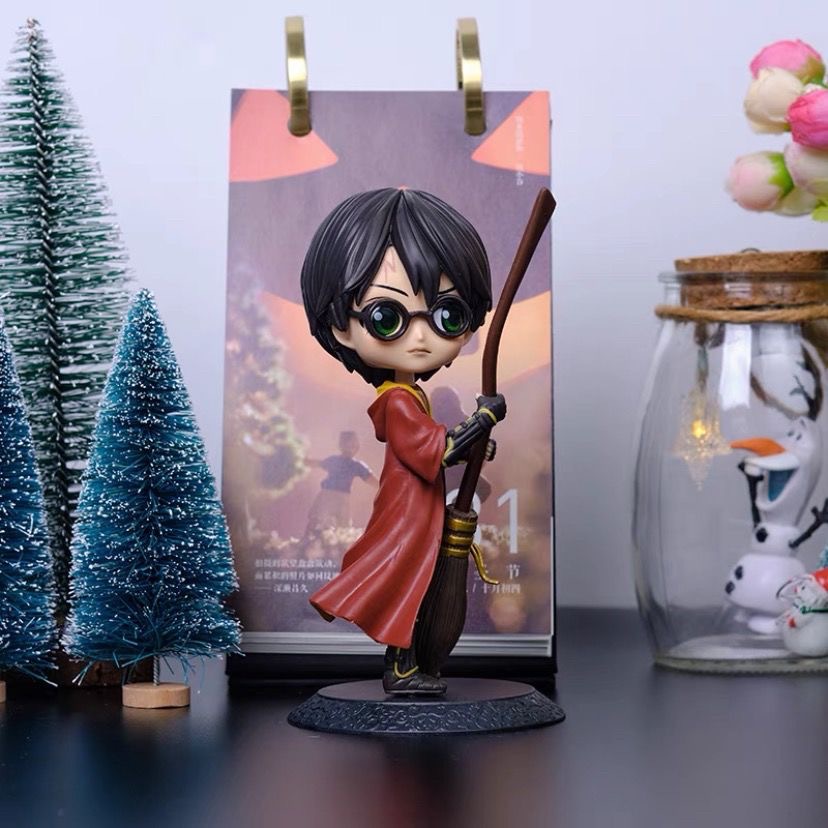 Harry Potter hecho a mano Hermione muñeca alrededor de la caja ciega juguetes de moda moda decoración de escritorio modelo al por mayor