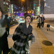 2025秋冬新款渐变黑灰格纹简约宽松羊毛双面呢大衣气质狐狸毛袖口