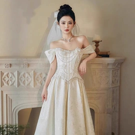 婚纱;晚礼服;旗袍