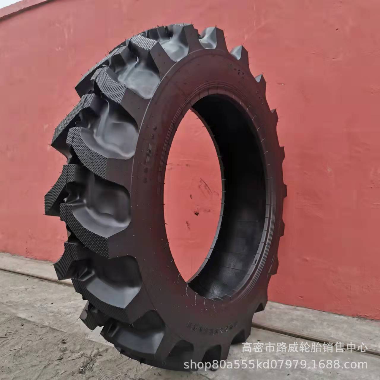 11-32 水田高花 水旱两用 R-2C 拖拉机轮胎 水田轮胎 R-1人字轮胎