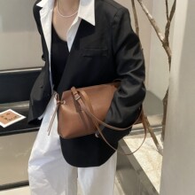 2026春季新款极简真皮托特包女大容量通勤单肩斜挎包高级感腋下包