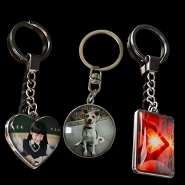 水晶工艺品;玻璃工艺品;纸盒