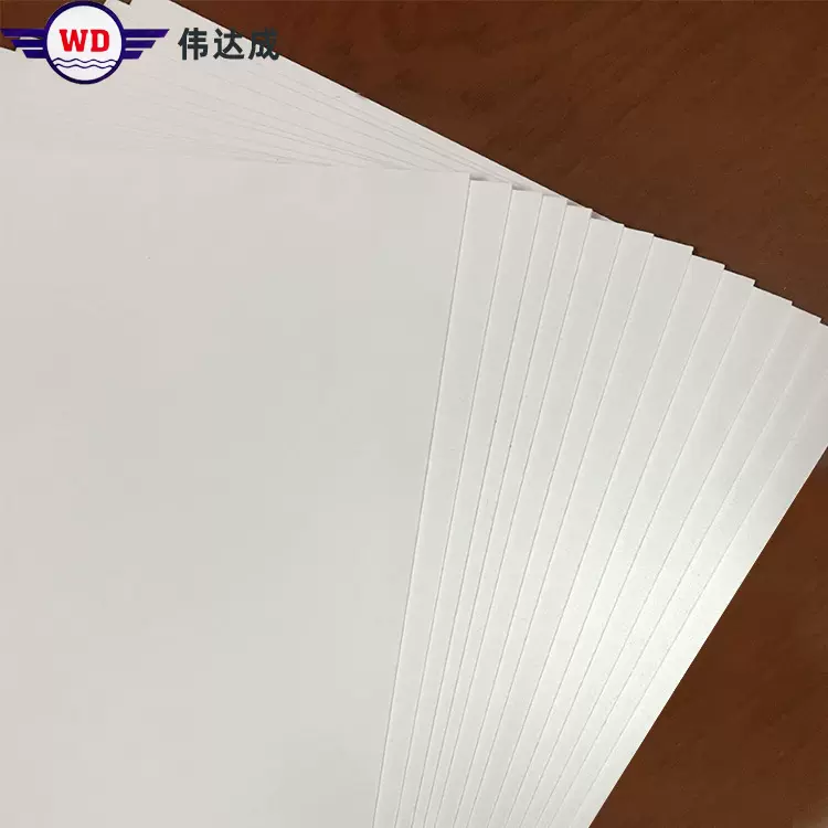 哑白色PVC板材实色硬胶片托底片印刷广告用PVC细砂奶白色片材卷材