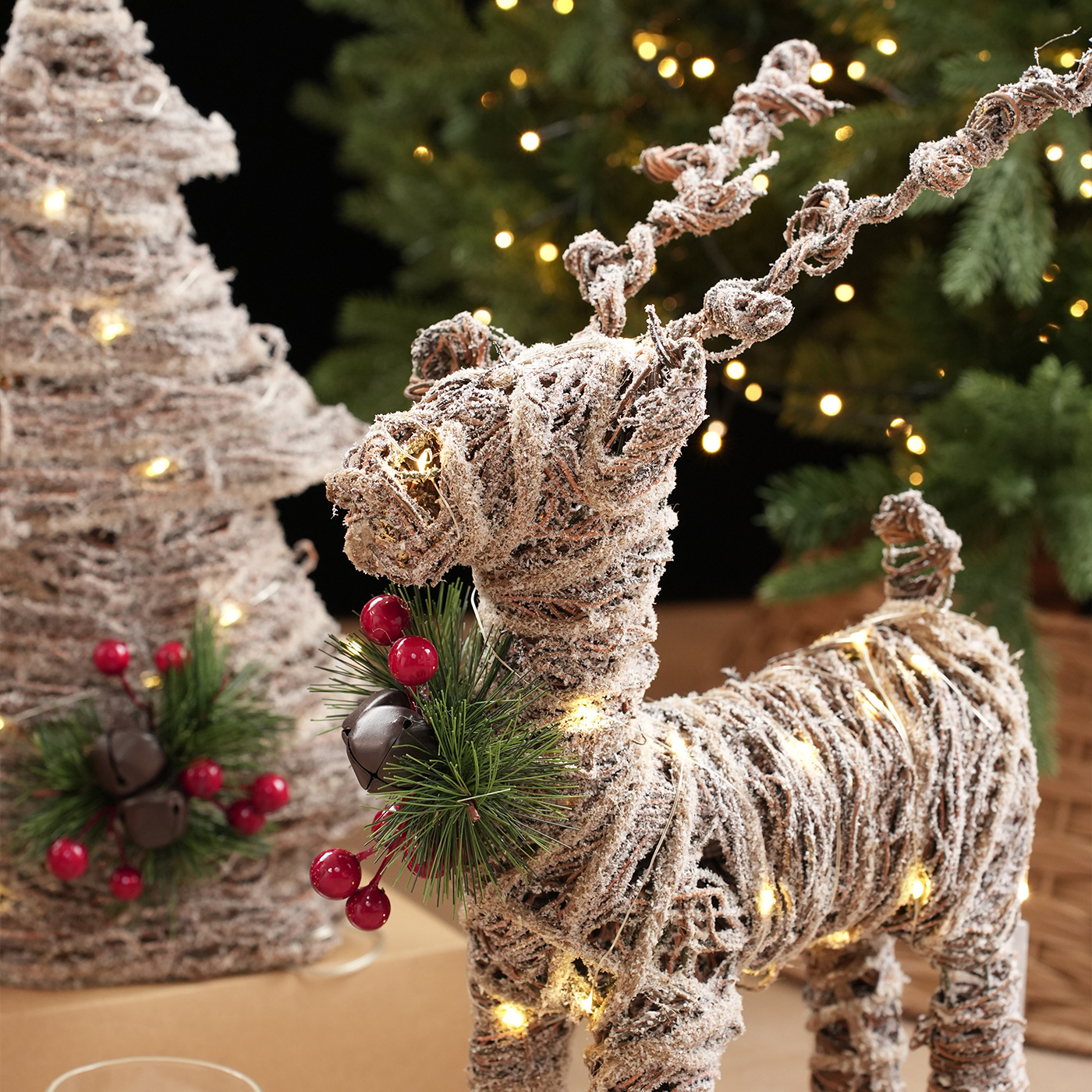 Navidad de hierro forjado muñeco de nieve árbol de Navidad alce regalos de polvo pegajoso cuerda de cáñamo brillante Navidad creativa decoración de ventanas de escritorio