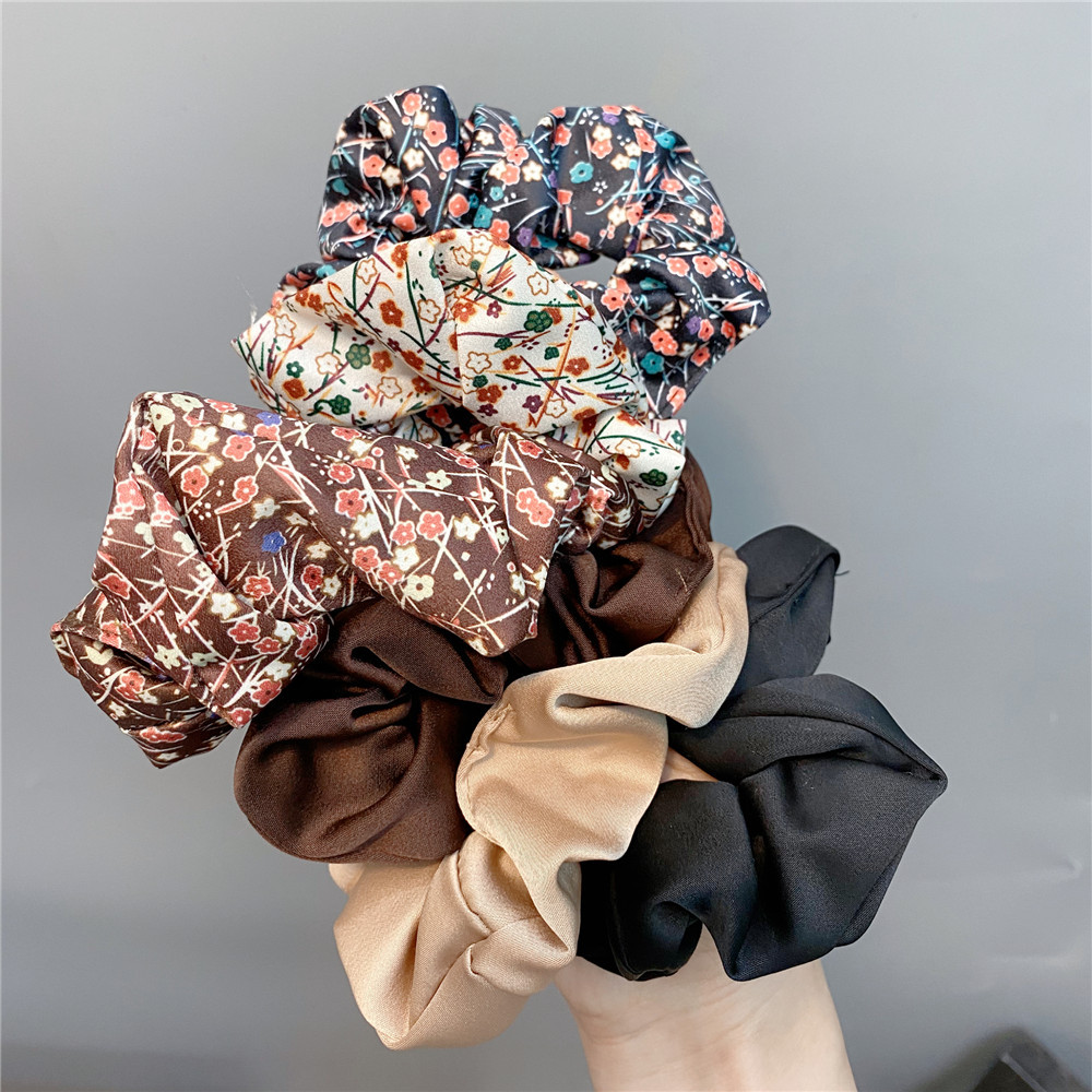 Korean Floral Printing Solid Color Hair Tie Retro Hair Scrunchies display picture 1