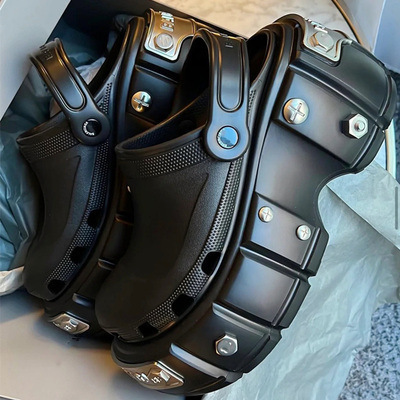 Paris Hole Shoes Women's 2025 Summer Punk Baotou Half-Drag Thick Bottom Height-Increasing Outer Wear Design Sandals Metal Rivet