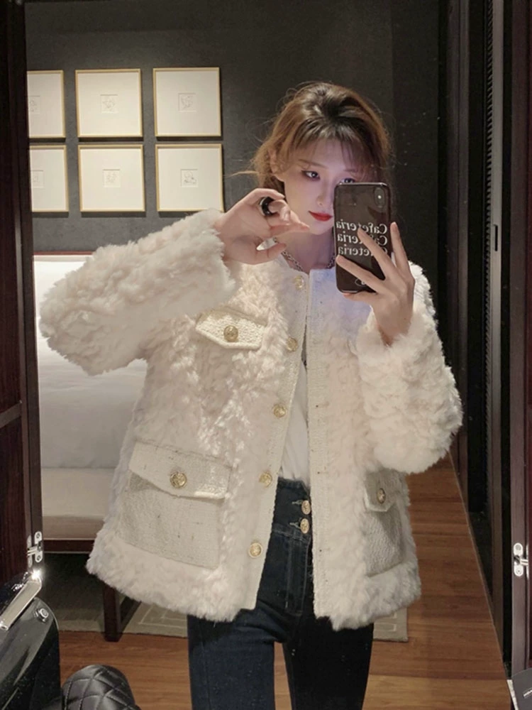Warm down jacket, Chanel style