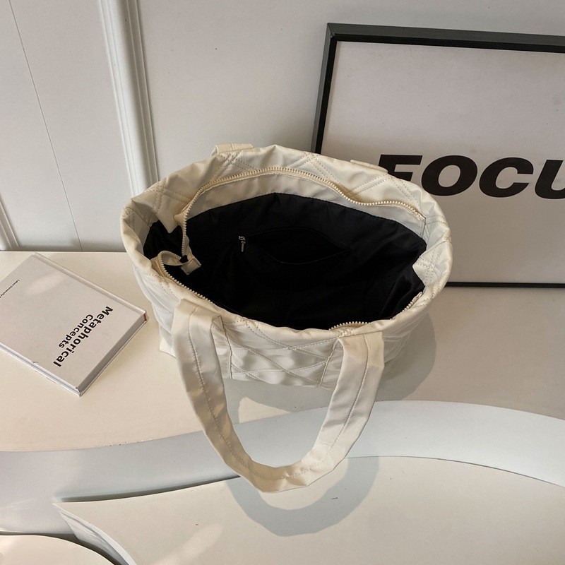 Comercio exterior al por mayor 2024 primavera nuevas mujeres de gran capacidad bolso de mano ligero rombo bolso de hombro bolso de las mujeres