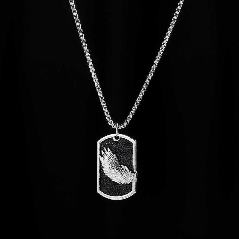 8233 # Wing trendy brand
