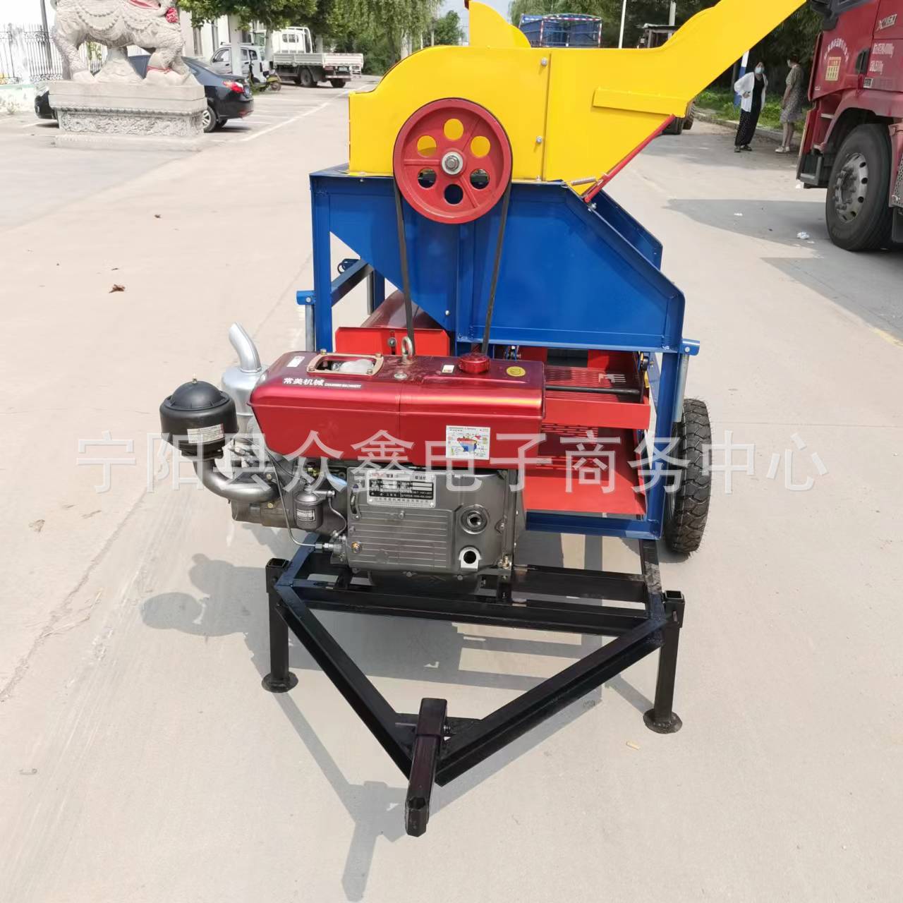 柴油机款花生摘果机自动装袋花生脱果机干湿两用花生秧果分离机