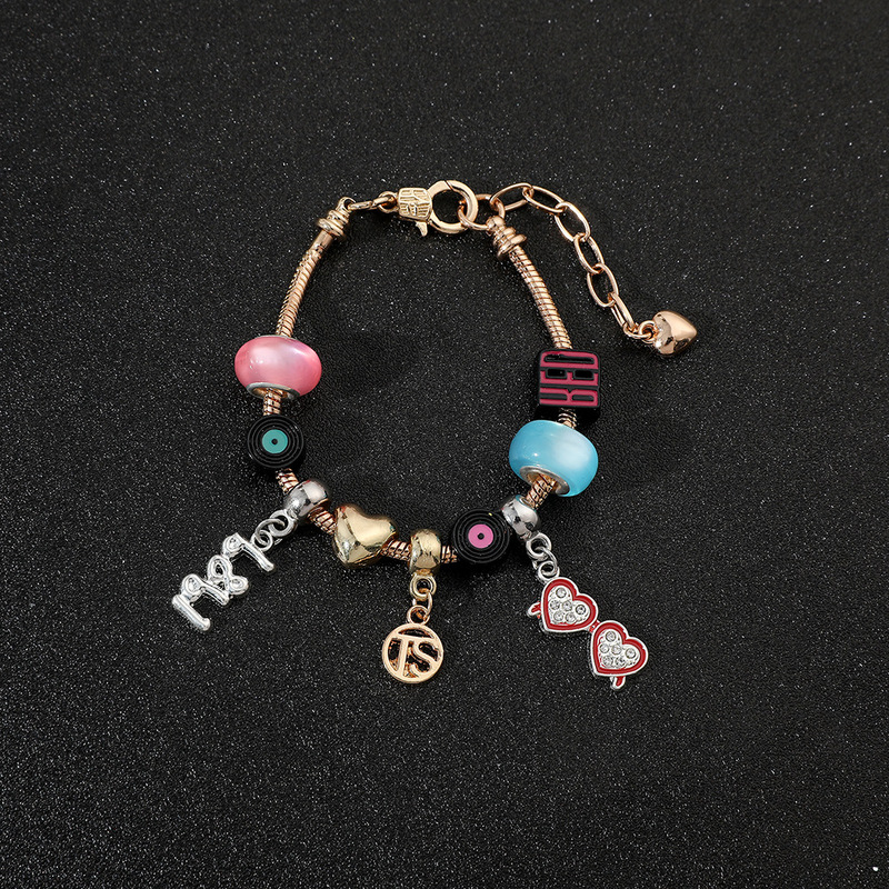 New Taylor Gold and Silver Contrast Color Beaded Bracelet with Heart Shape, Contrast Color Round Beads, Square Shaped Rhinestone Pendant, Ins Style