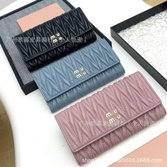 新款褶皱对折钱包女士时尚高档羊皮钱包清新甜美大容量多卡位钱夹