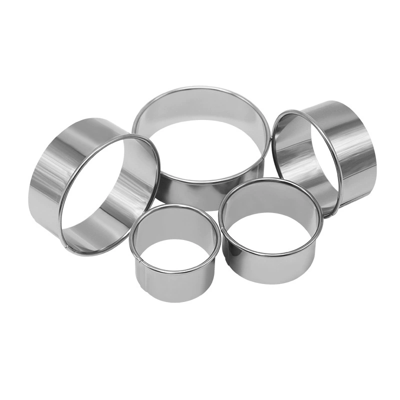 Factory spot stainless steel round biscuits five -piece round dumpling leather cutting home baking tool