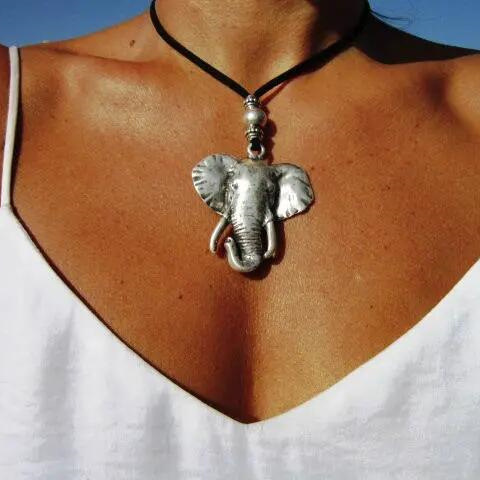 Retro Elephant Alloy Handmade Women's Pendant Necklace display picture 1