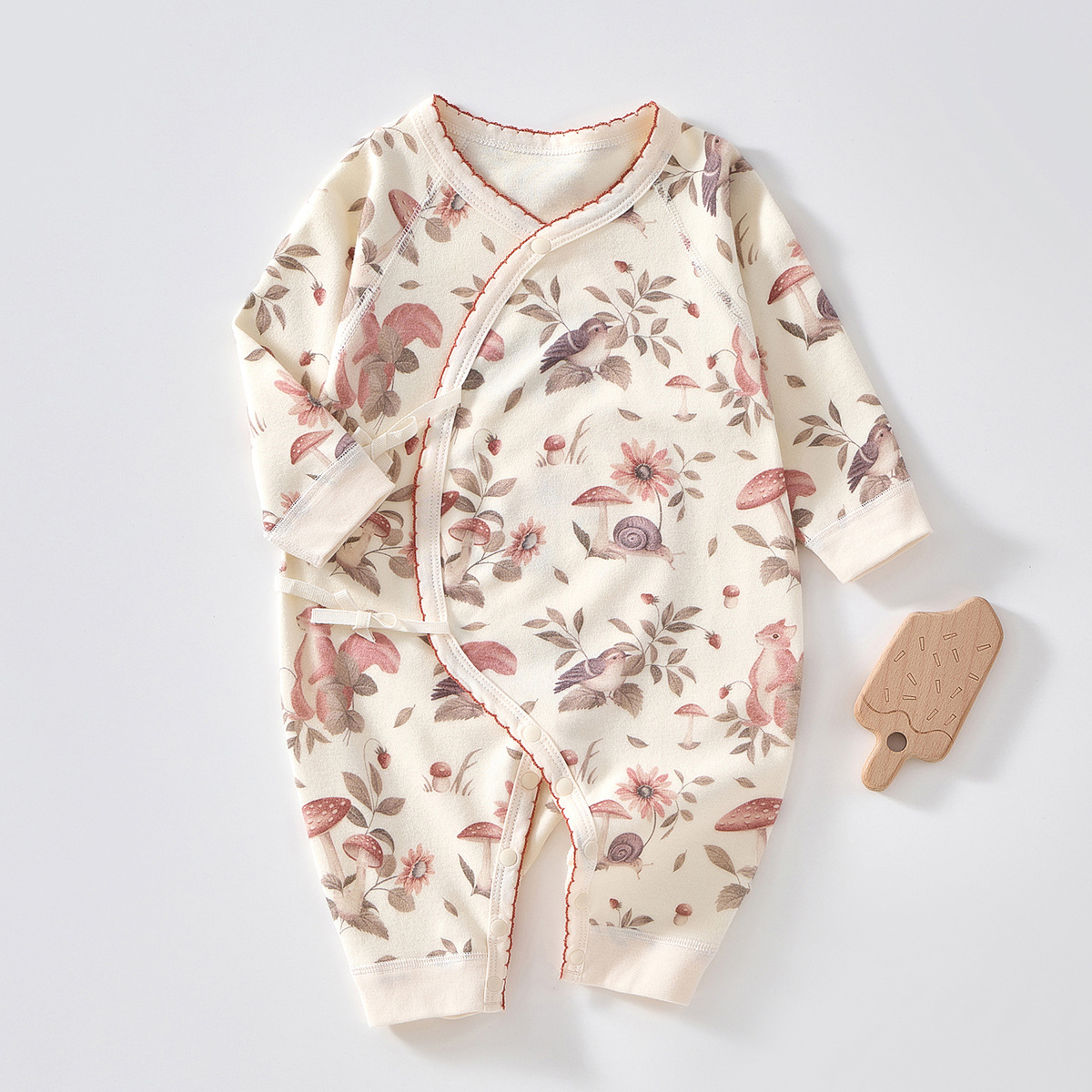 Anyang ropa de bebé recién nacido primavera y otoño bata bata recién nacido correa desviada ropa de mariposa ropa de bebé pijamas