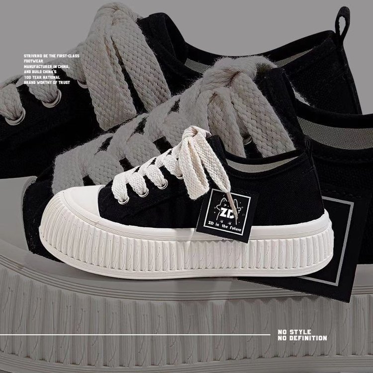 Zapatos de lona de suela gruesa para mujer 2024 Nuevos zapatos blancos transpirables de suela blanda zapatillas casuales ligeras para estudiantes ins fashion