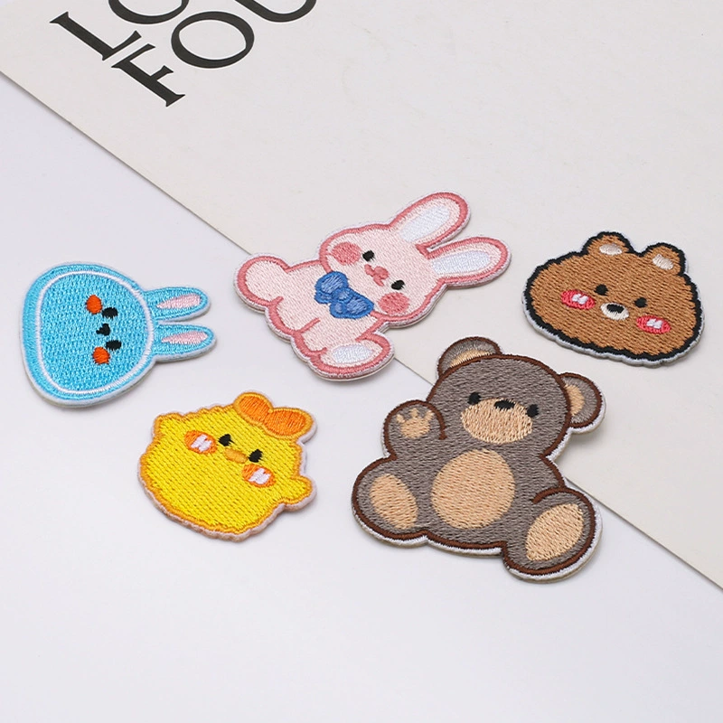 Мультяшный самоклеящийся патч для сумки, нашивка для пуховика, с вышивкой