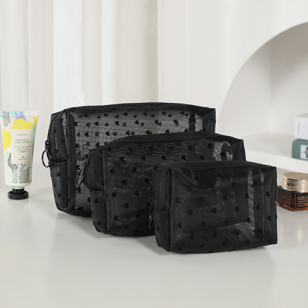 블랙 대형 매체