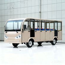 23 座半封闭式电动观光车 景区观景与遮风兼顾的大容量载客工具