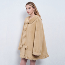 云絮轻裘法式中古风娃娃领毛球仿皮草毛毛茸茸外套女秋冬皮衣新款