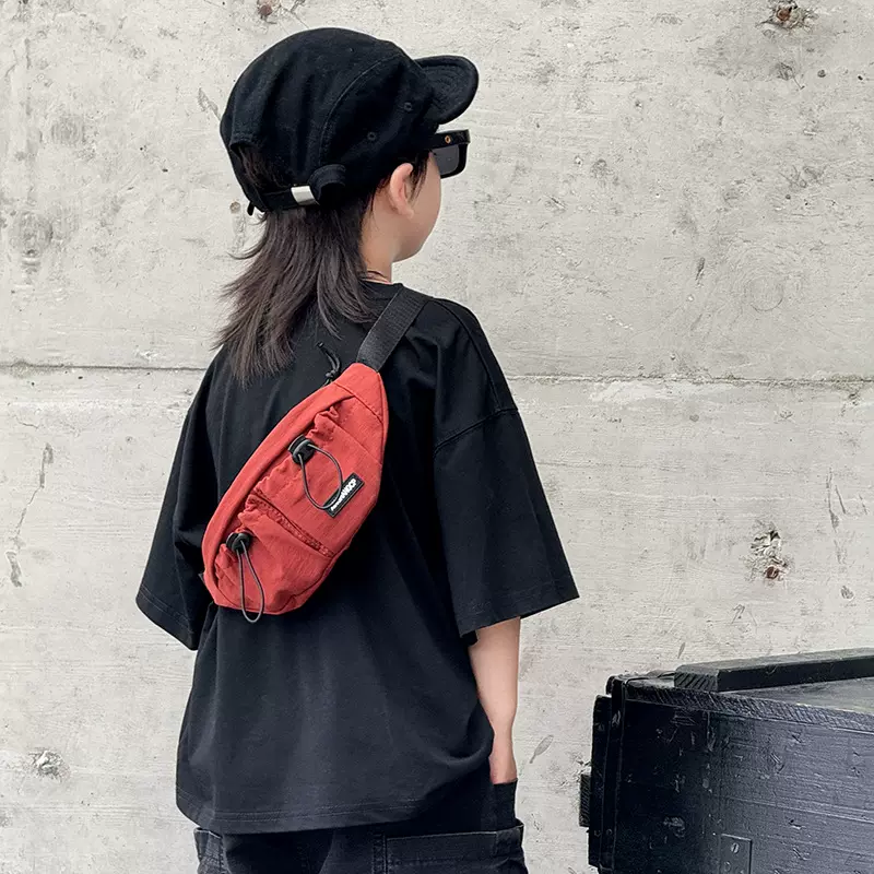 2025韩国版洋气新款儿童男女童幼儿园小学生腰包胸包手机包包批发