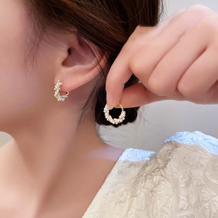 �黨���hŮ�r�н����p�ݸ߼���������ۚ��|С���ٴ�¶�����