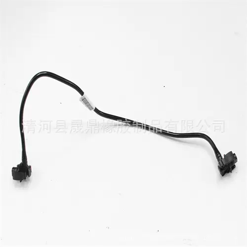 适用于 雪铁龙 标致 冷却液管  汽车水管 1323C5