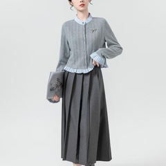 春秋2025新款假两件针织开衫女设计感气质优雅荷叶边短上衣裙套装