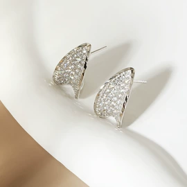 项链;耳钉;耳扣