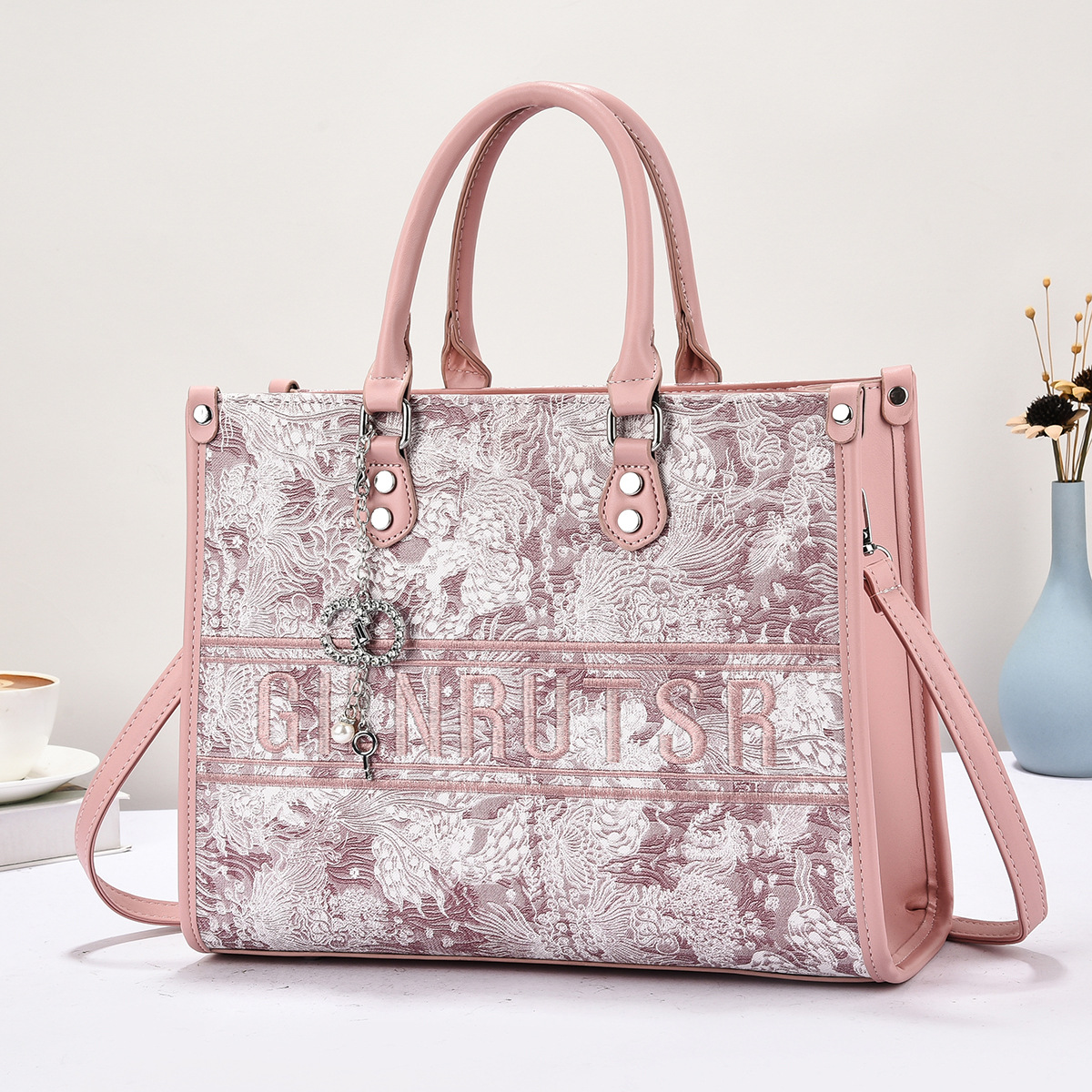 Bolso de mujer bordado de estilo chino bolso de madre de temperamento de mediana edad bolso de regalo de cumpleaños bolso de boda