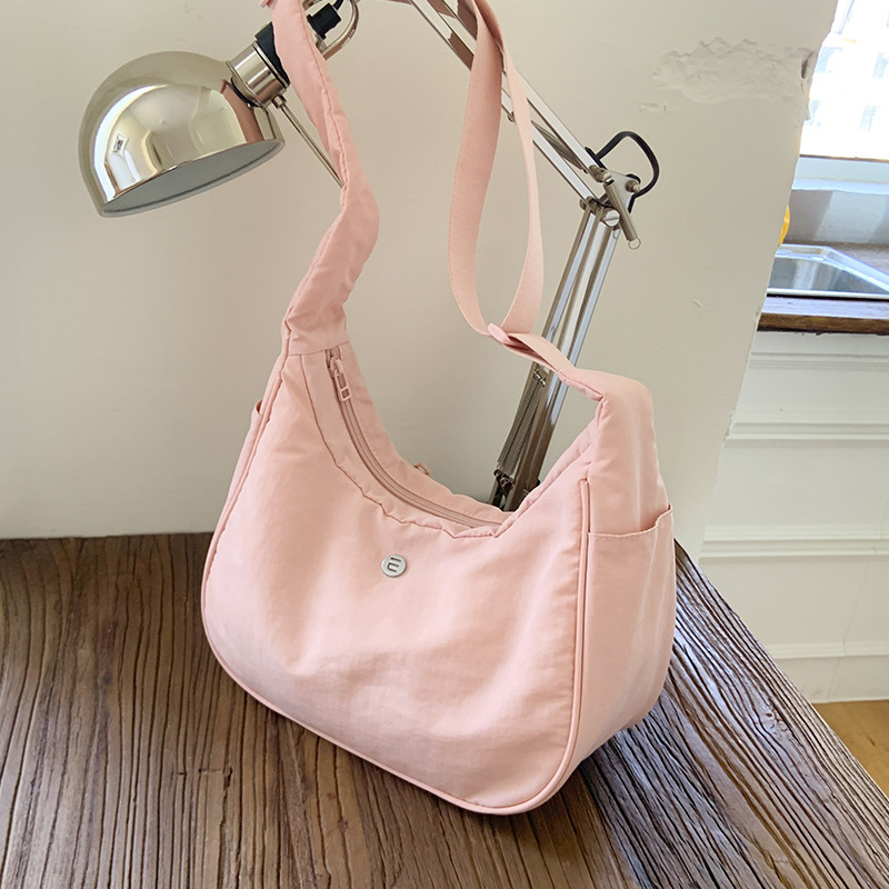 Lulu Women's Shoulder Bag New Armpit Bag Nylon Cloth Bag Hornbag Commuter Dumpling Bag All-match Crossbody Bag Lulu Women's Shoulder Bag New Armpit Bag Nylon Cloth Bag Hornbag Commuter Dumpling Bag All-match Crossbody Bag