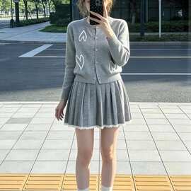 穿搭一整套秋冬小个子盐系轻熟气质多巴胺漂亮减龄针织套装女休闲