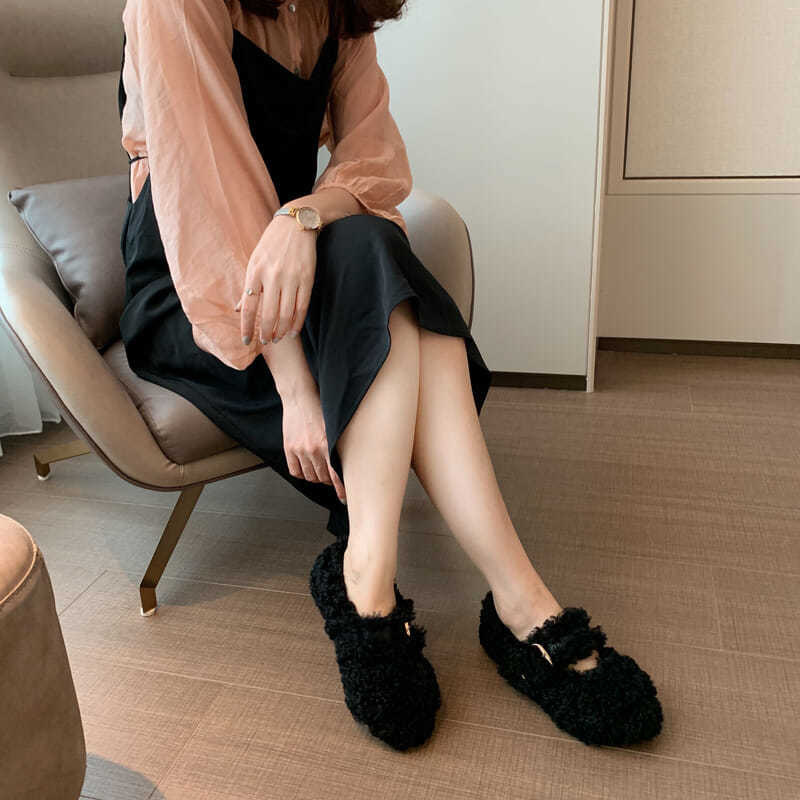 Tamanho grande sapatos peludos para outono e inverno exterior usar nova sola plana internet celebridade encaracolado mais gorro de veludo única mulher_voghion.com