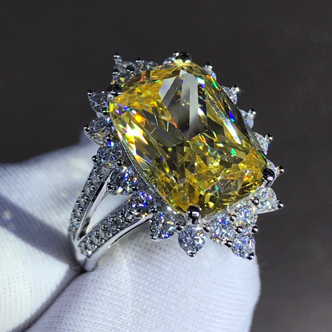 6 quilates VVS grado D color 3EX con incrustaciones importadas en forma de almohada de alto carbono anillo de diamantes de plata esterlina electrochapado joyería de cinco capas