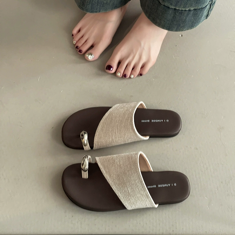 Summer slippers, footwear, fashionable breathable slide for leisure, Korean style