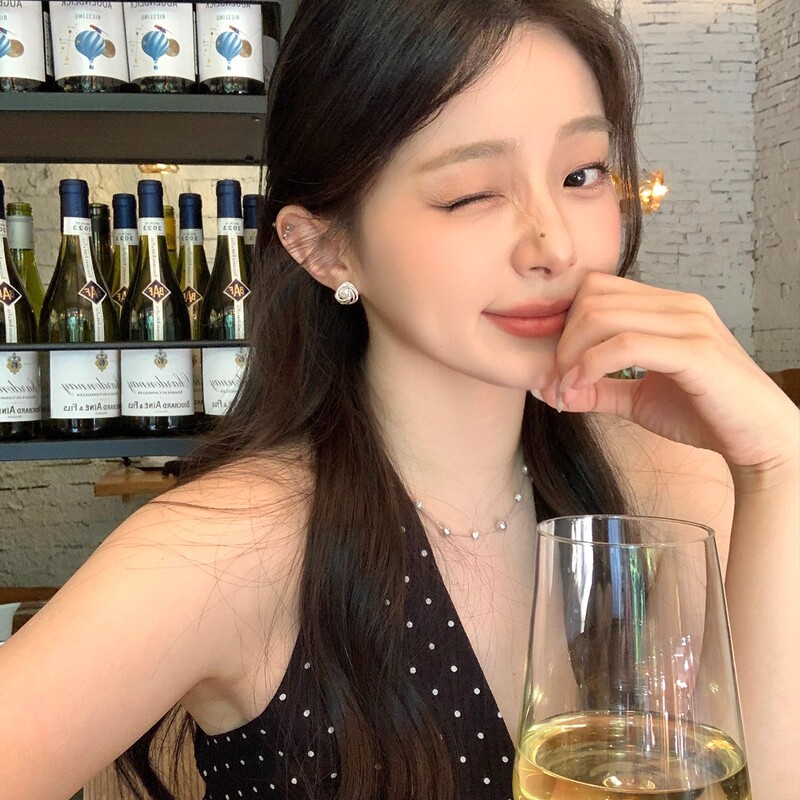 法式小香风缠绕珍珠耳钉女轻奢高级感气质大气耳环独特绝美耳饰|undefined