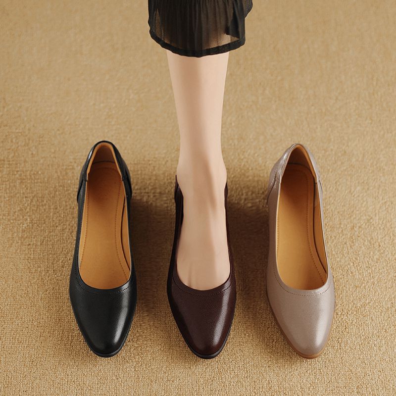 양가죽 플랫 싱글 레이어 신발 여성 가을 새 얕은 입 둥근 발가락 슬로프 신발 간단한 슬립 온 작업 신발 중간 굽 신발