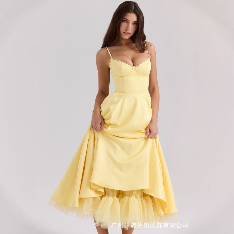 2026 Spring European and American Cross-Border High-End Heavy-Duty French-Style Fishbone Waist-Cinching Spaghetti Strap Sexy Mid-Length Dress