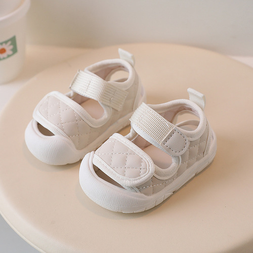 Xiaoxiangfeng baby shoes 1-3 years old baby girl Baotou sandals toddler shoes baby soft bottom boys beach shoes 1-3 years old