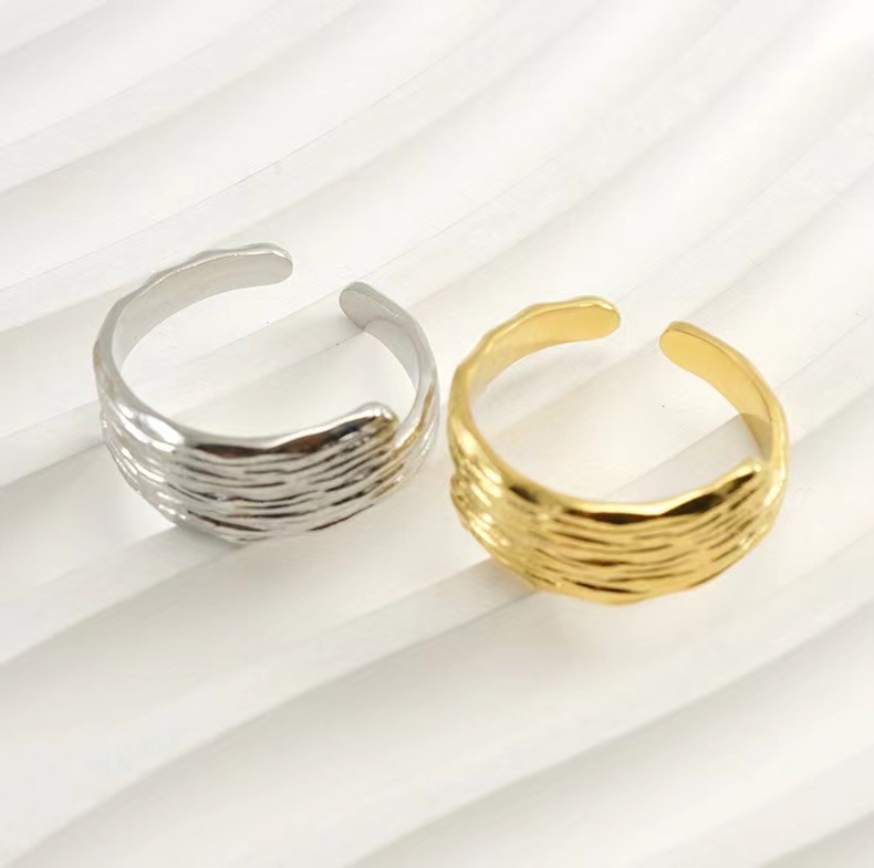 Klassischer Stil C-Form Titan Stahl Offener Ring In Masse display picture 2