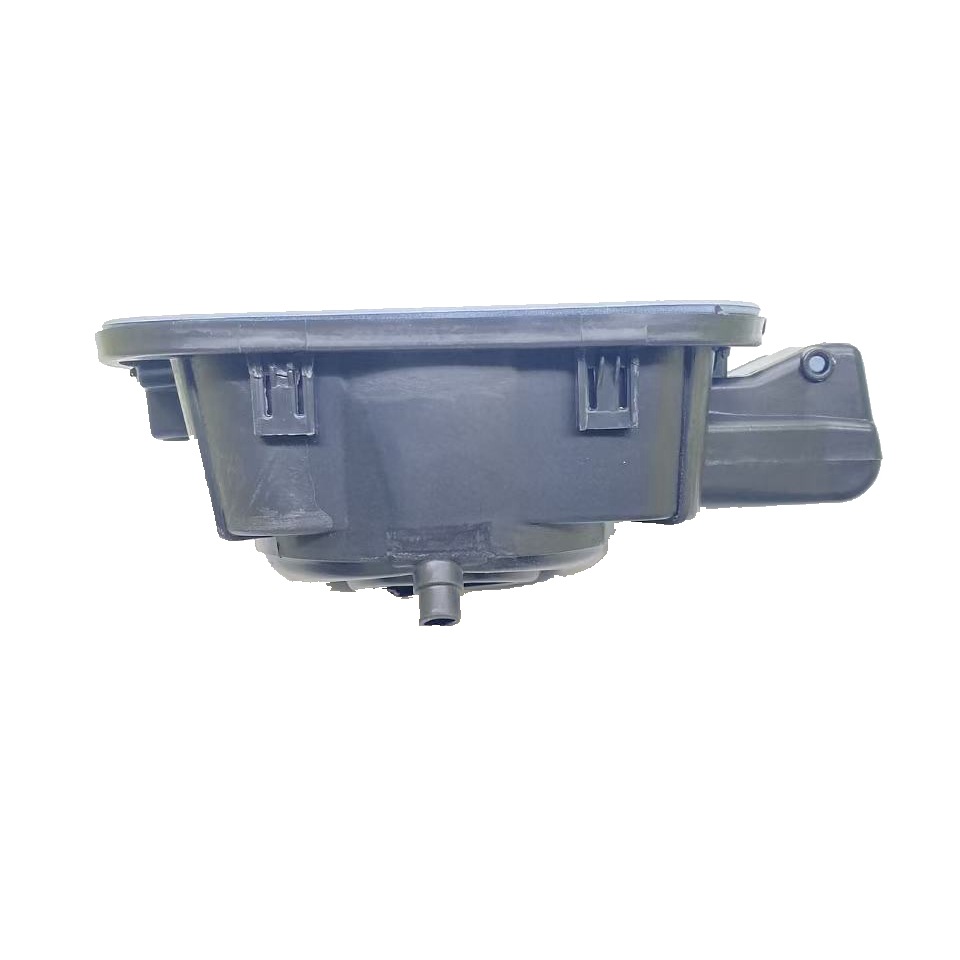 Suitable for 12-18 Year Old Jetta Sagitar Fuel Tank Cover Fuel Tank Car Cover 16D809857/5C6809857