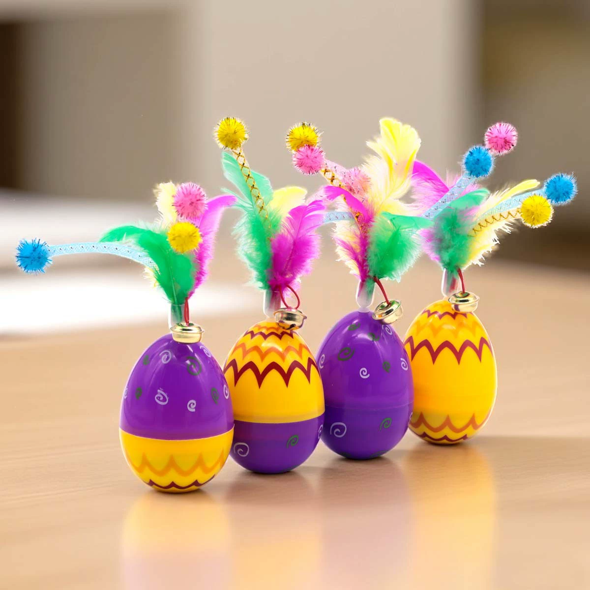 Игрушки для кошек, развлечения и снятие скуки, пасхальные яйца, стакан, кошачий мяч, колокольчик с перьями, качающиеся игрушки для домашних животных, товары для кошек.
