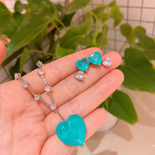 Zhuang Sheng Sheng Jewelry European and American Style Imitation Paraiba Heart Shape Set Earrings 10*10 Pendant 20*20