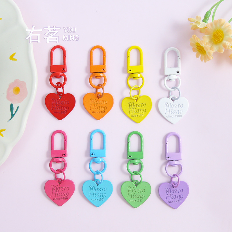 New Candy Color Alloy Heart Keychain Pendant English Peach Heart Pendant DIY Handmade Jewelry Accessories Material