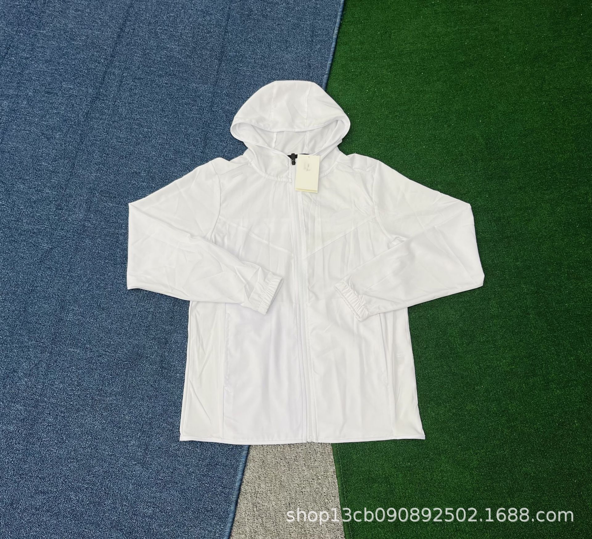 Unbranded Windbreaker Jacket Lightweight Hooded White